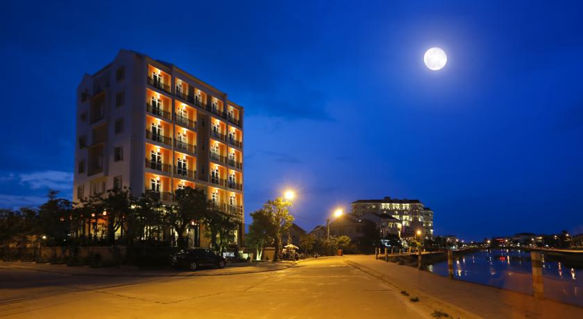 Royal Riverside Hoi An Hotel - Hội An