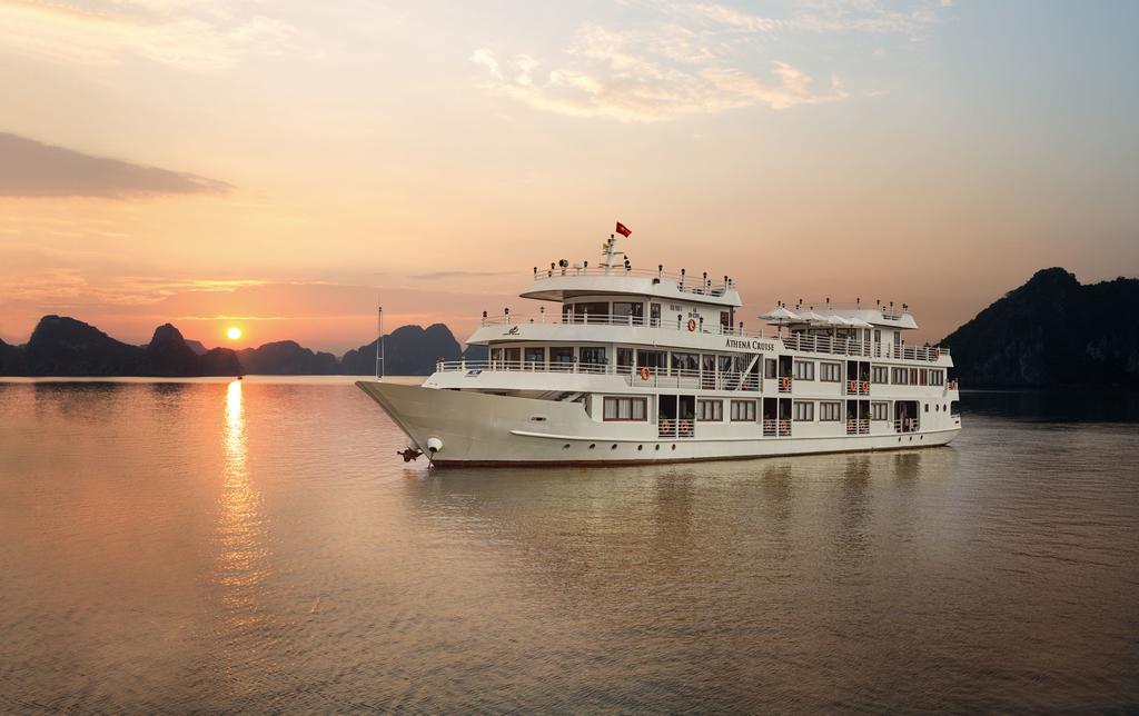 Athena Luxury Cruise-Hạ Long