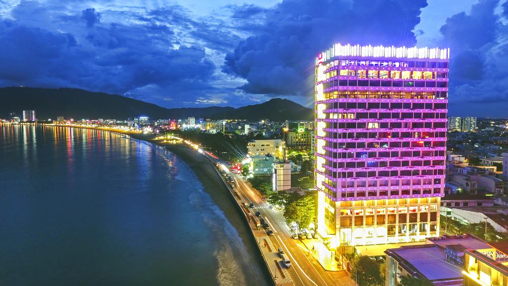 Hương Việt Hotel - Quy Nhơn