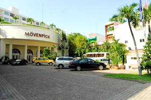 Khách sạn Movenpick Saigon