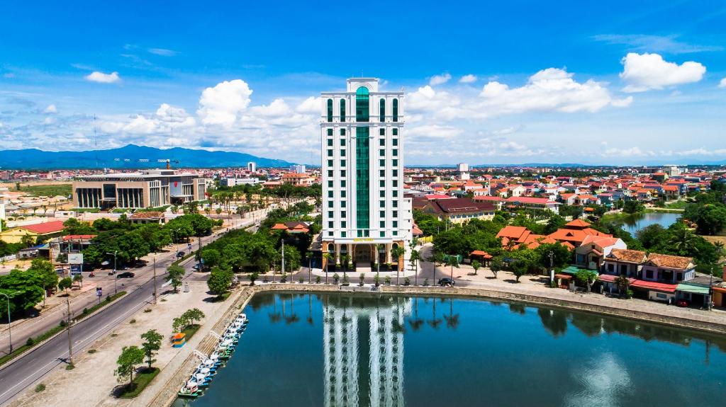 Royal Luxury Hotel Quảng Bình - Quảng Bình