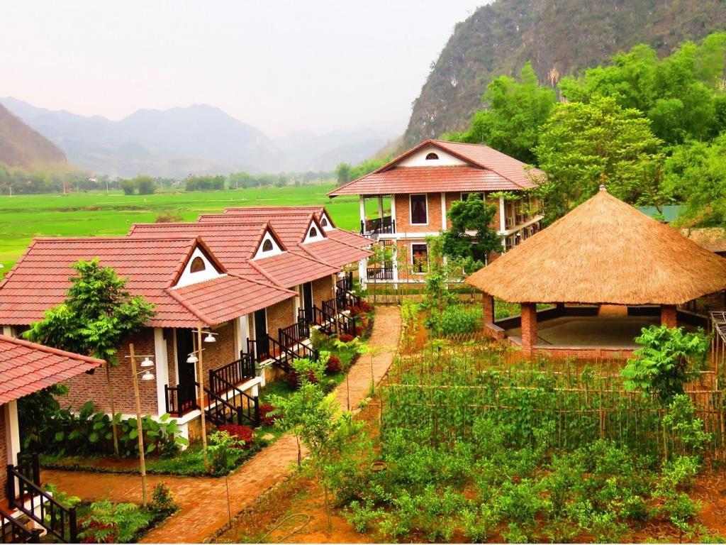 Sol Bungalows Resort - Hòa Bình