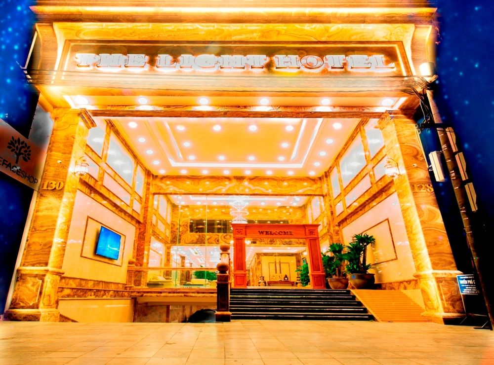 The Light Hotel - Hà Nội