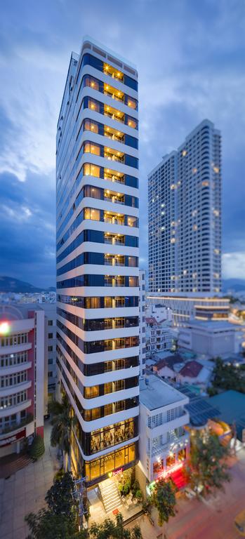 V Hotel - Nha Trang