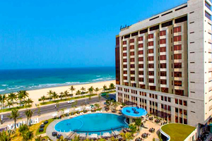 Holiday Beach Đà Nẵng Hotel & Resort - Đà Nẵng