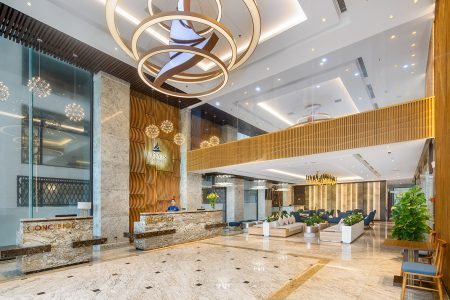 Canvas Đà Nẵng Beach Hotel