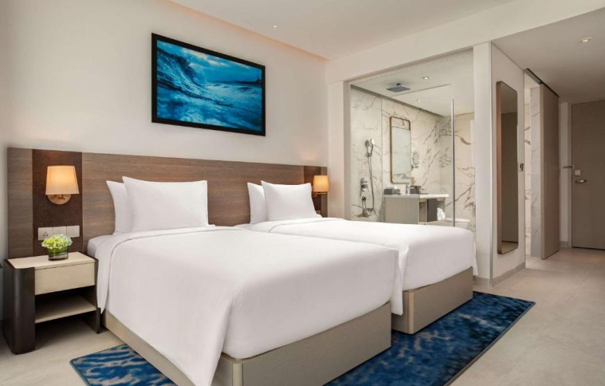 RADISSON HOTEL DA NANG: Deluxe Ocean View Twin (Partial)
