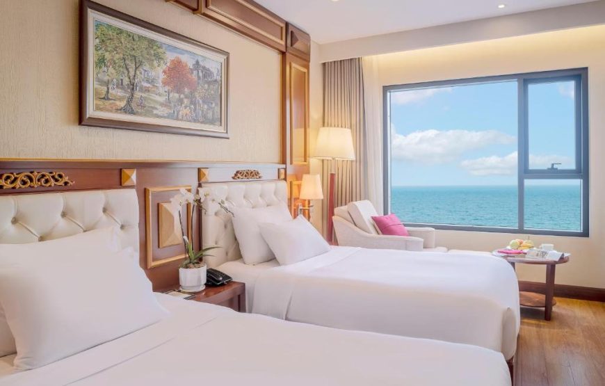 DLG HOTEL: DELUXE TWIN OCEAN VIEW