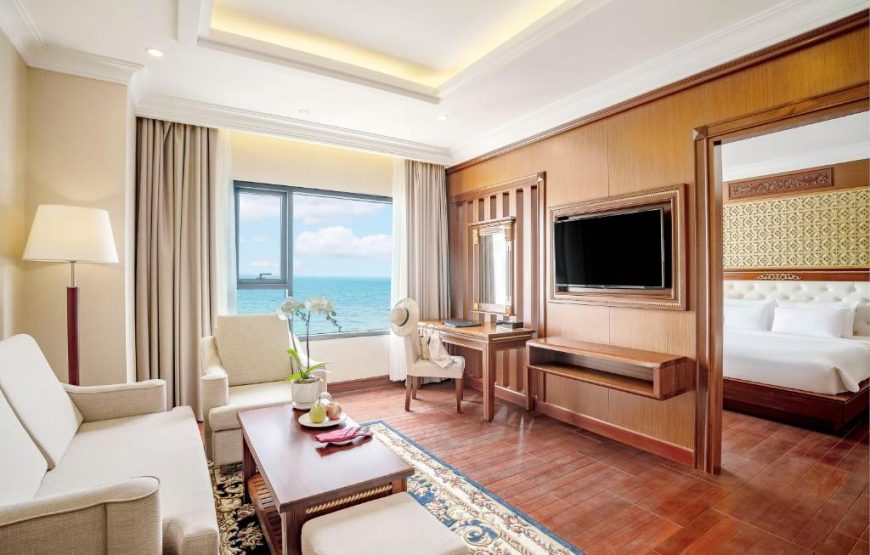 DLG HOTEL: Executive Suite Ocean View