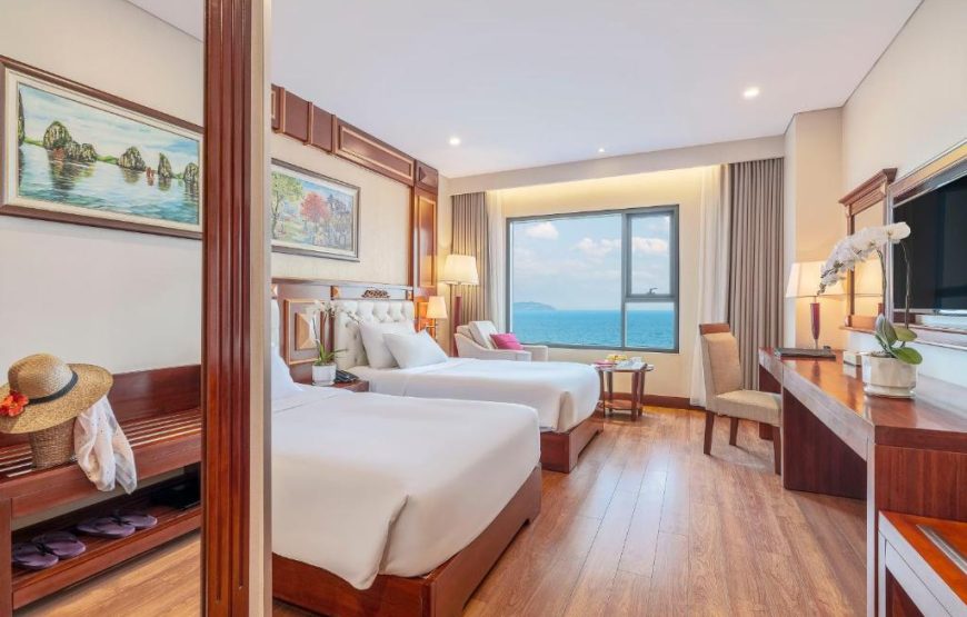 DLG HOTEL: DELUXE TWIN OCEAN VIEW