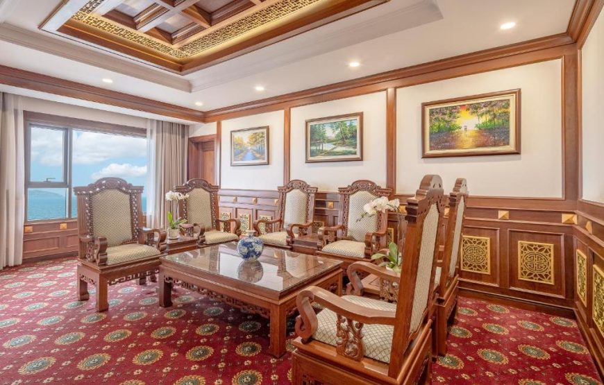 DLG HOTEL: Ocean President Suite