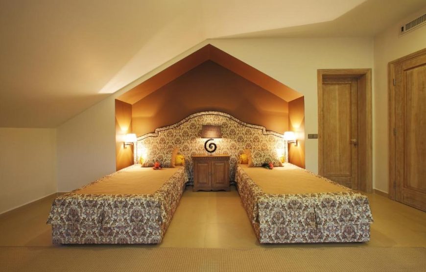 Villa Suite 4 Bedrooms Lake View
