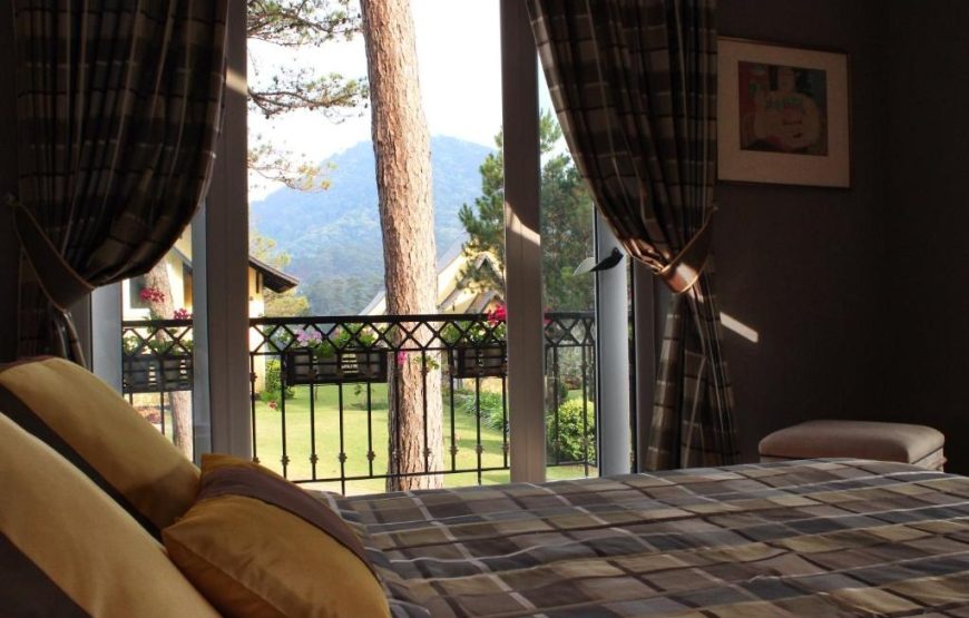 Villa Studio Pine Hill View – Partial Lake View