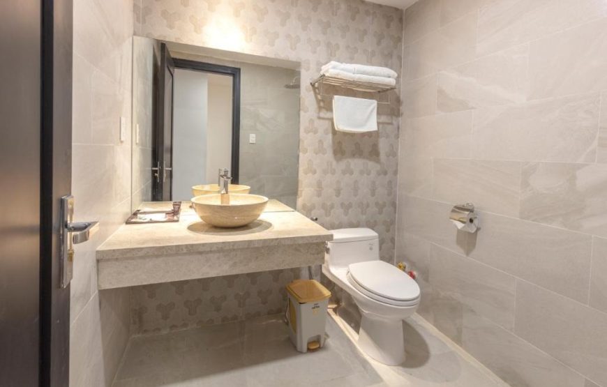 Len’s Hotel: Family Suite